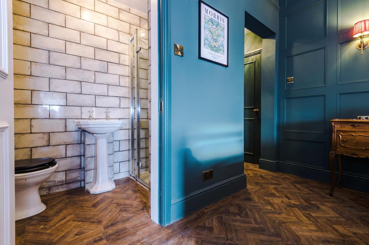 Russell Court By Orenda-Luxe Llandudno Esterno foto