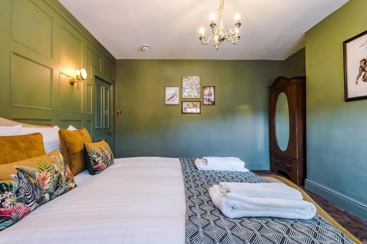 Russell Court By Orenda-Luxe Llandudno Esterno foto