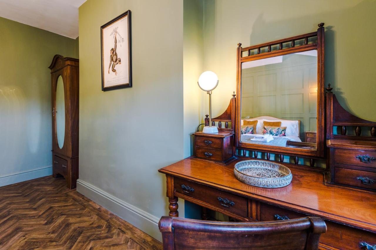Russell Court By Orenda-Luxe Llandudno Esterno foto