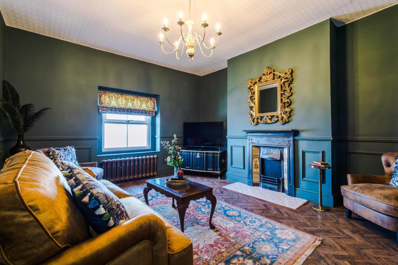 Russell Court By Orenda-Luxe Llandudno Esterno foto