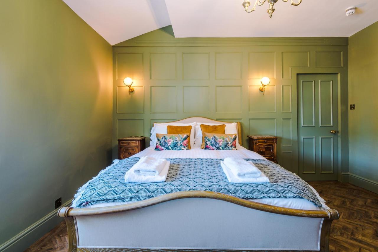 Russell Court By Orenda-Luxe Llandudno Esterno foto